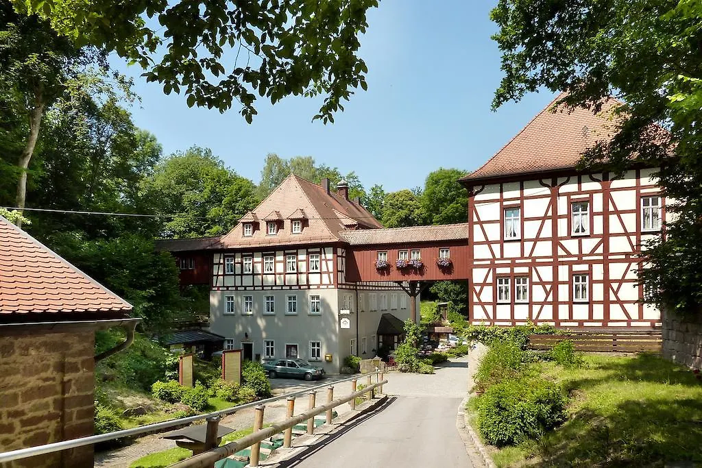 ホテル Waldgasthof Wildbad Burgbernheim